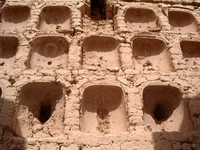 Gaochang, like Jiaohe, contains the remains of a large Buddhist temple. Unlike Jiaohe, however, faint traces of Buddhist painting still remain at Gaochang.