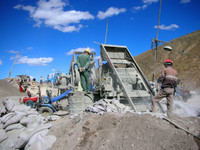 Road construction is going on everywhere between Lhasa and Mt. Everest.