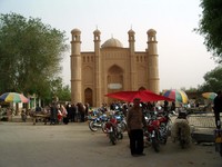 The mosque in downtown Keriya (Yutian).