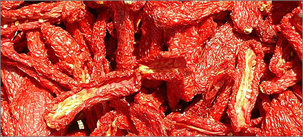 High quality Chinese sundried tomatoes produced in Xinjiang.